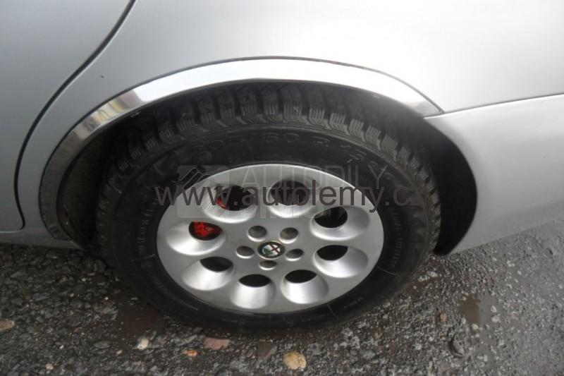 lemy blatníku Alfa Romeo 156