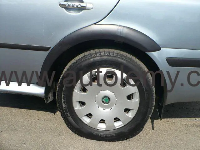 plastové lemy Škoda Octavia I 1996-2010