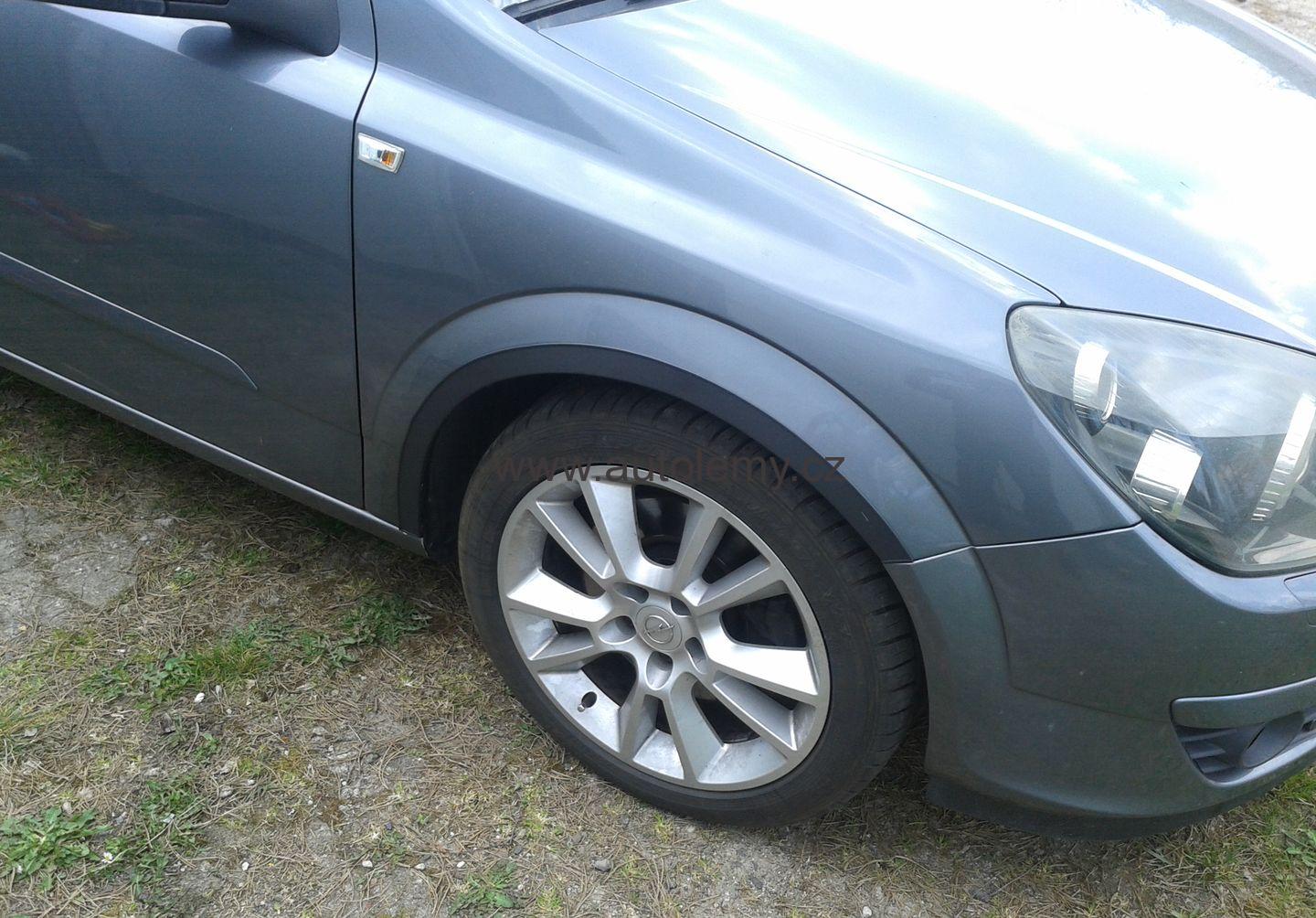 lemy blatniku Opel Astra H