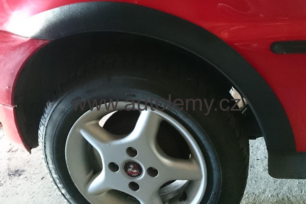 Plastové lemy blatníku VW Polo 6N, 6N2 3dveř. 1994-1999