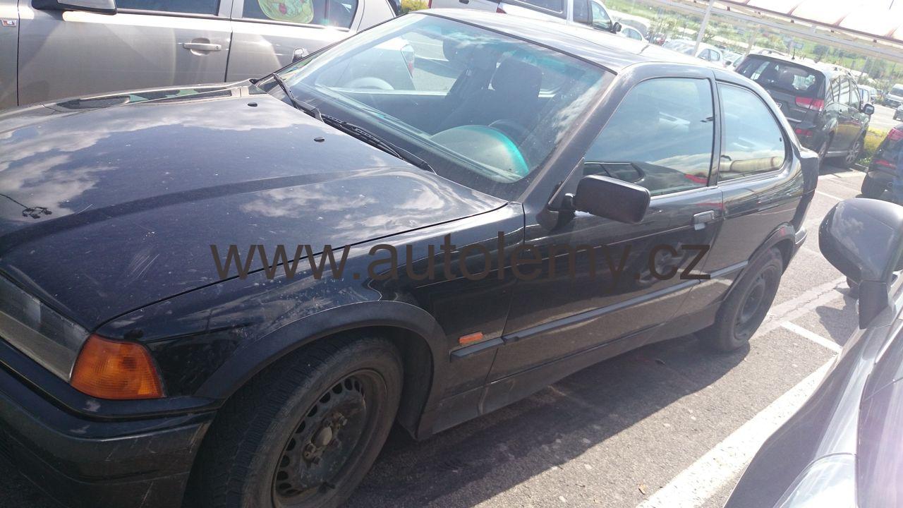 Plastové lemy blatníku BMW 3 E36 Compact 1993-2001