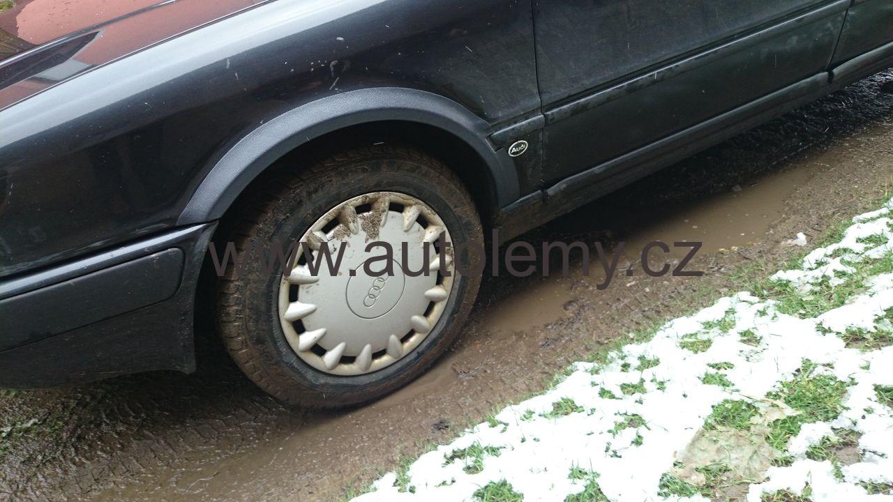 Plastové lemy blatníku Audi 80 B4 91-95