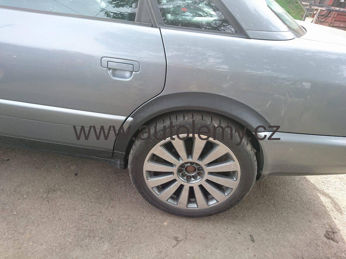 Plastové lemy blatníku Audi A6 C4, Audi 100 91-97