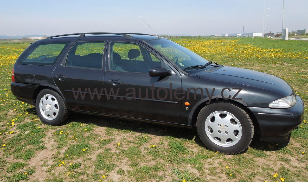 lemy blatníku Ford Mondeo 1993-1996