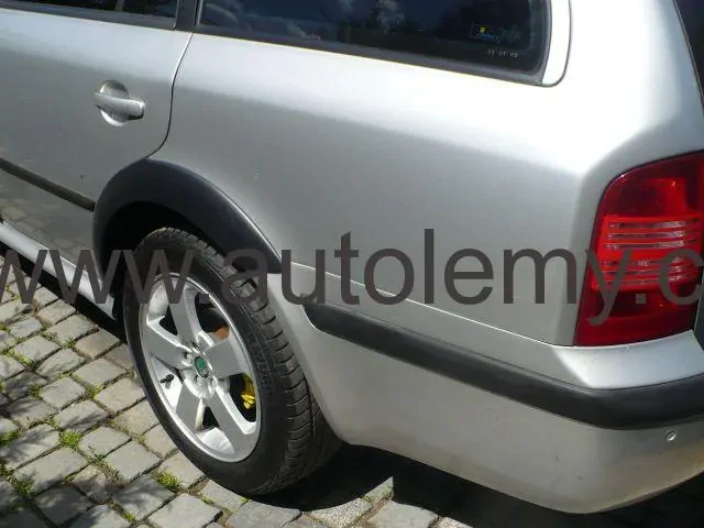 plastové lemy Škoda Octavia I 1996-2010