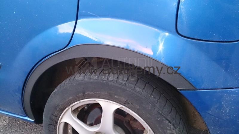 lemy blatniku Mazda Premacy 1999-2005