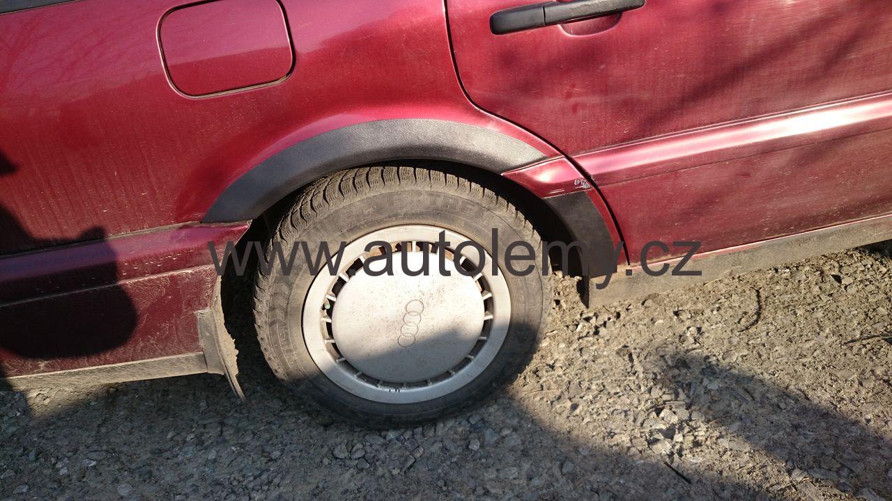 Plastové lemy blatníku VW Passat B4 1993-1996