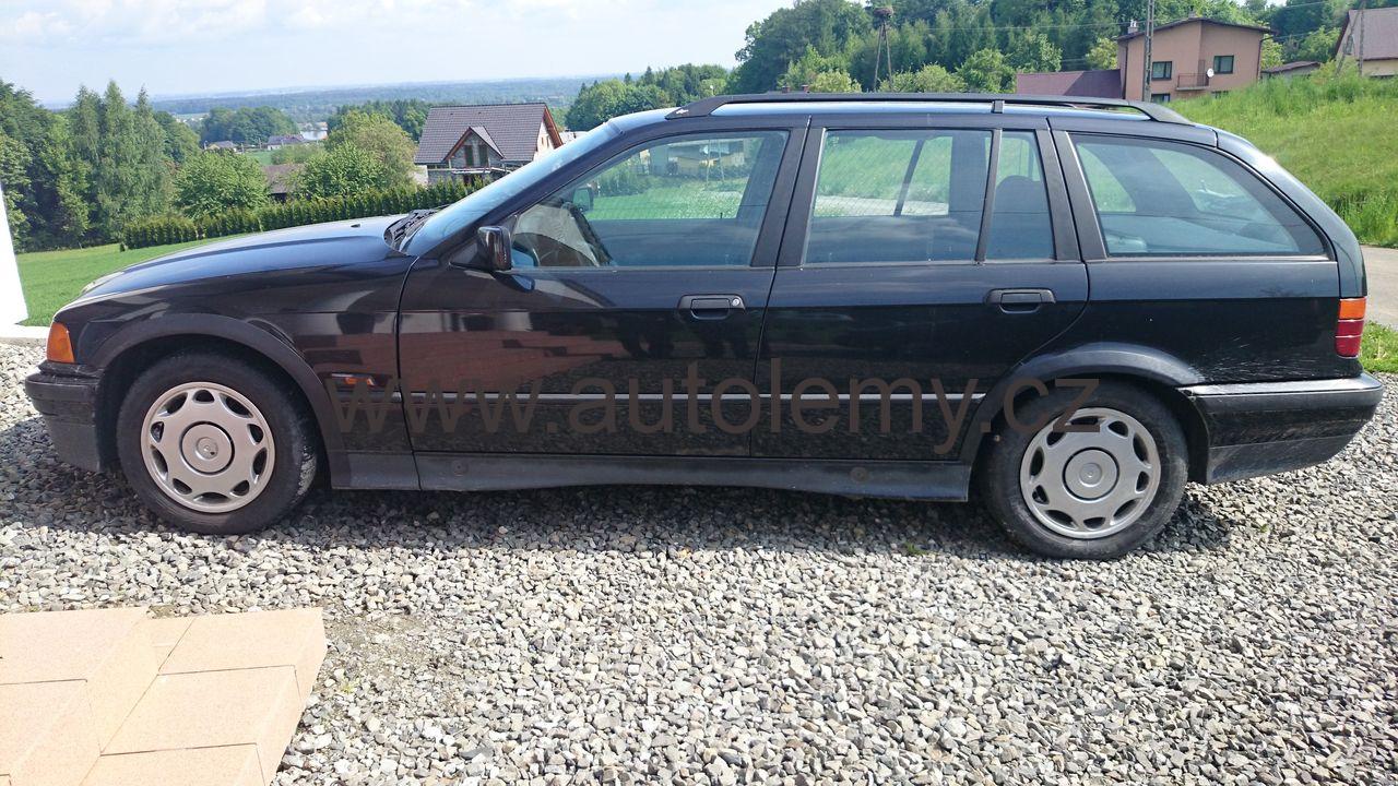 Plastové lemy blatníku BMW 3 E36 combi 1990-1998