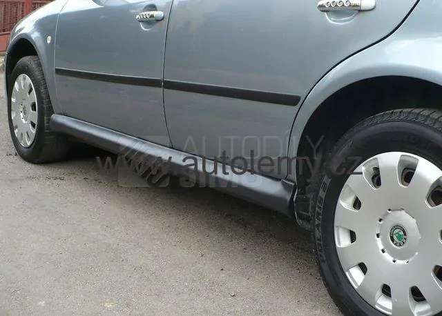 Plastové prahy Škoda Octavia I.